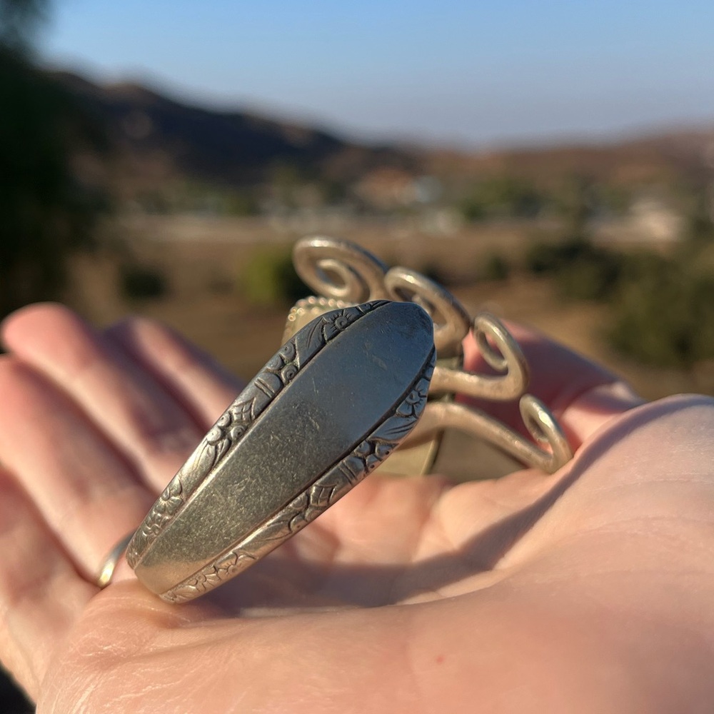 Oneida Community Silver Bangle - Picture 3 of 11